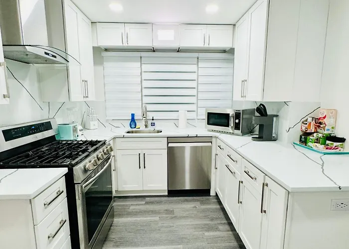 5 Star Luxury Near Chicago O'hare Villa Des Plaines