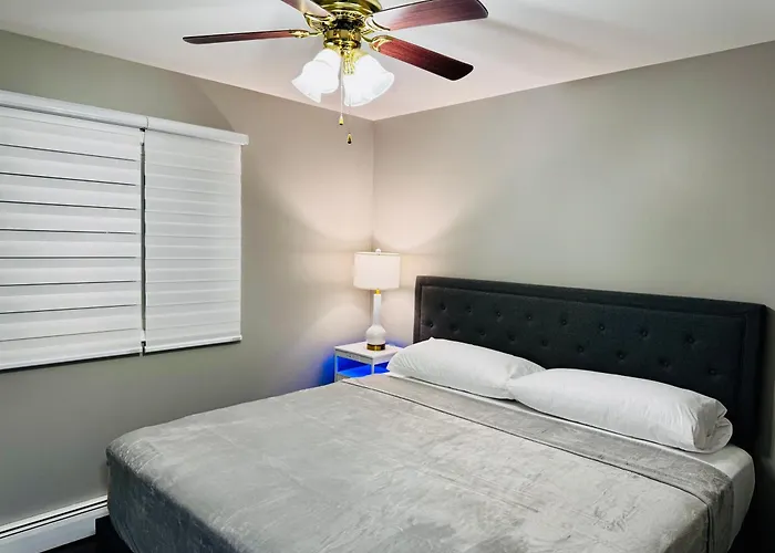 5 Star Luxury Near Chicago O'hare * Des Plaines