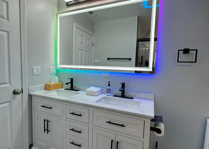 5 Star Luxury Near Chicago O'hare
