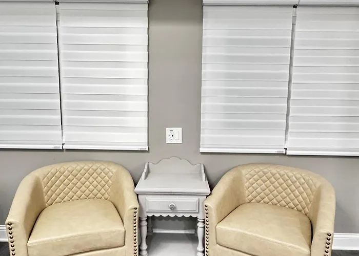 5 Star Luxury Near Chicago O'hare Villa