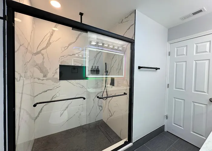 Villa 5 Star Luxury Near Chicago O'hare *