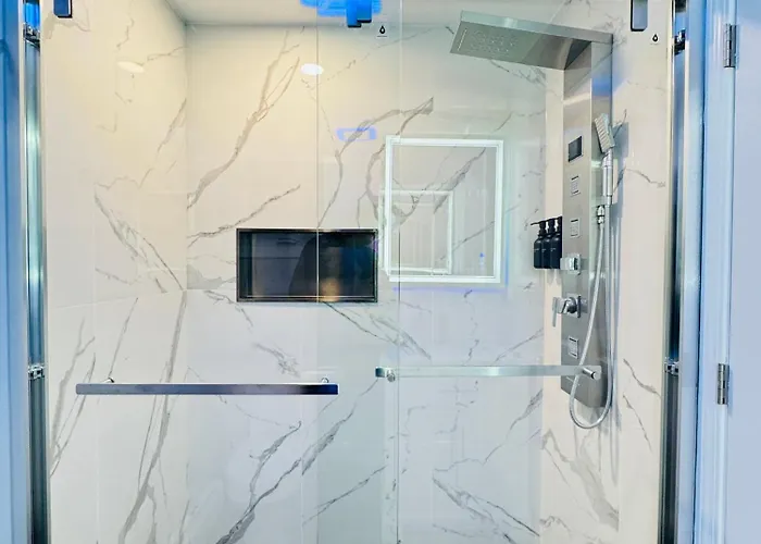 5 Star Luxury Near Chicago O'hare * Des Plaines
